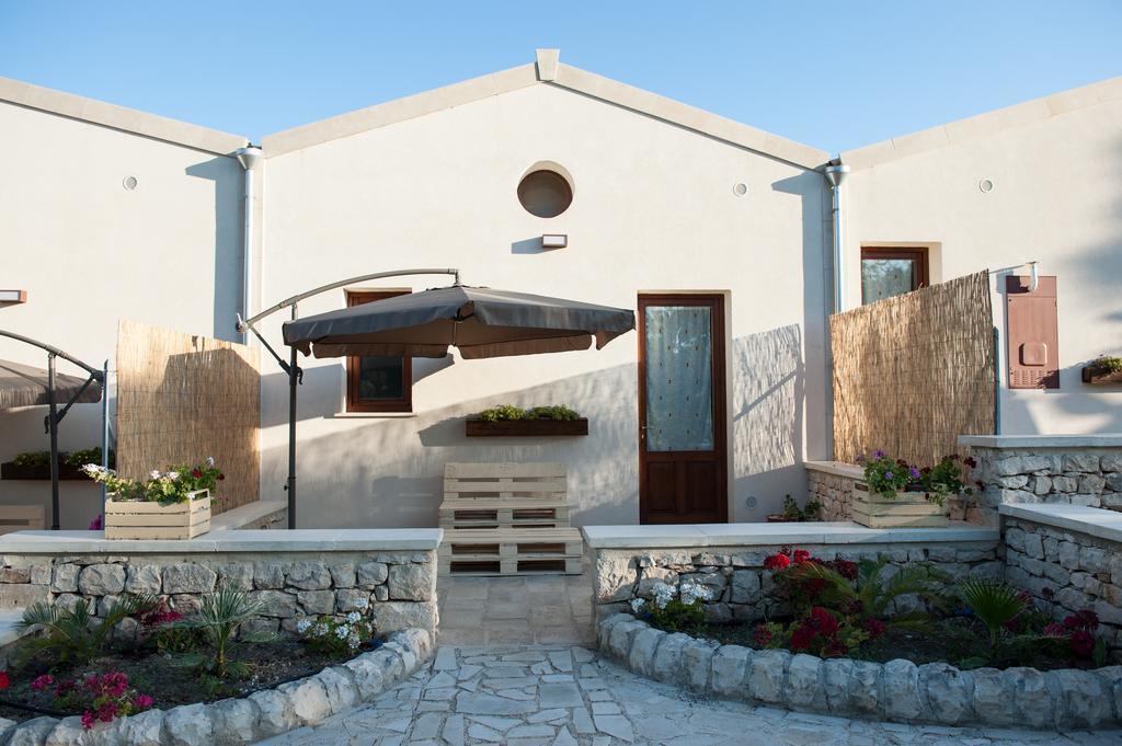 I 5 Sensi Villa Marina di Modica Bagian luar foto
